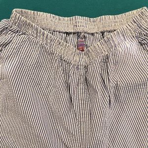 Urban Outfitters Gingham shorts size XS